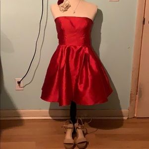 Strapless red dress (Prom)